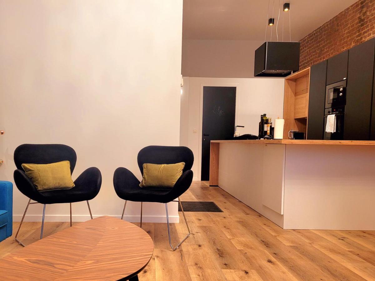 בריסל Brand New Camelia Room With Private Bathroom מראה חיצוני תמונה